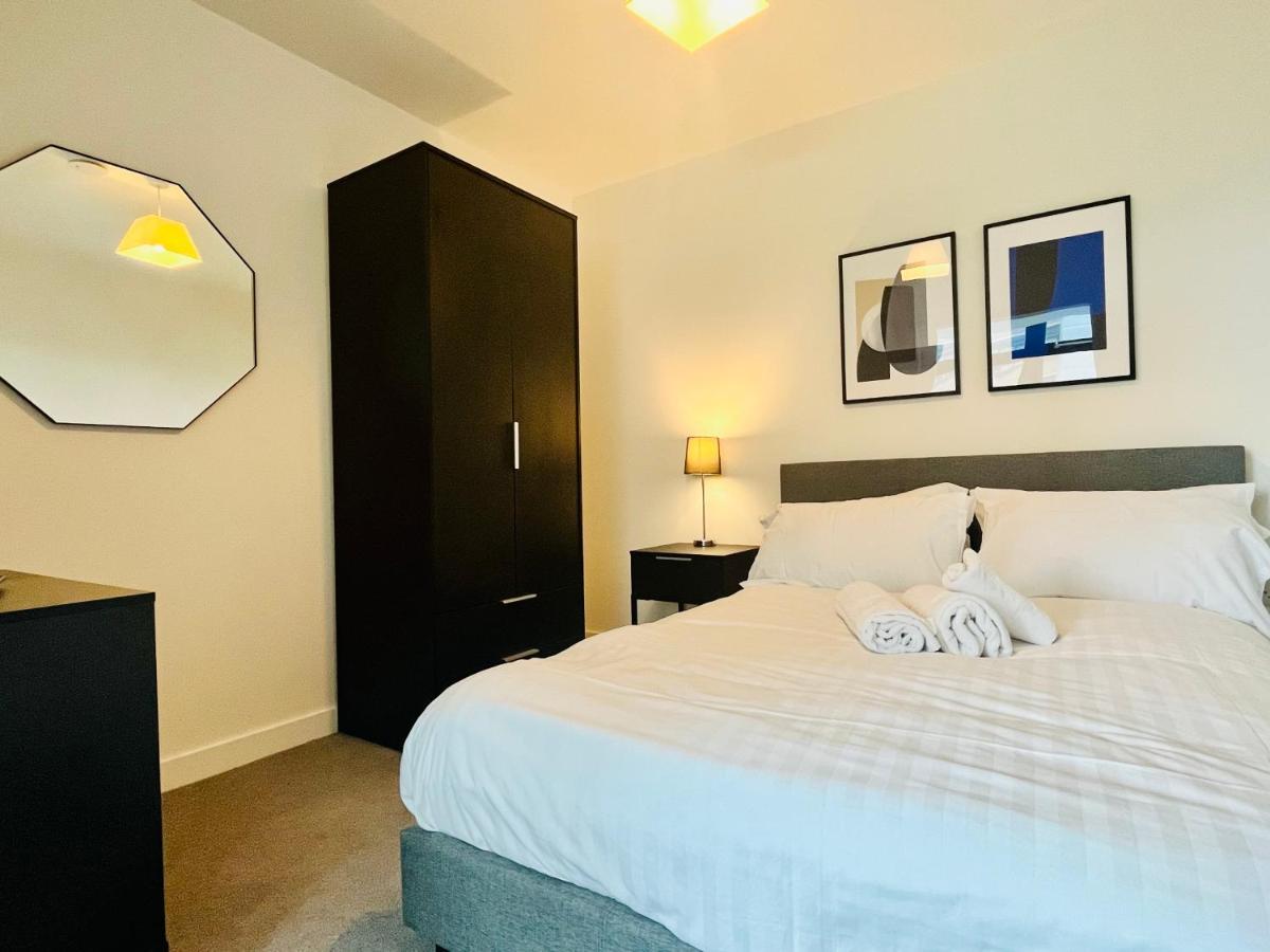 Fully Equipped One Bedroom Apartment Near Old Trafford Stadium! Manchester Exteriör bild